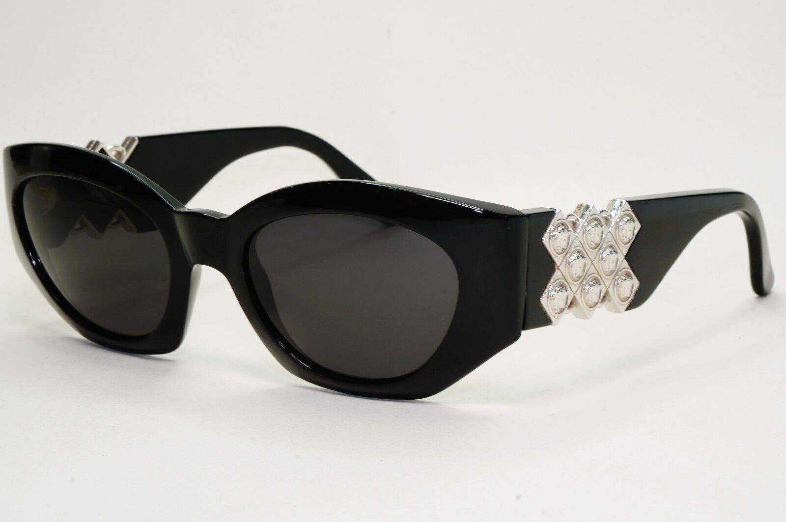 Versace Sunglasses 1996 Vintage Silver Medusa Black MOD 420/Z COL 852 120824