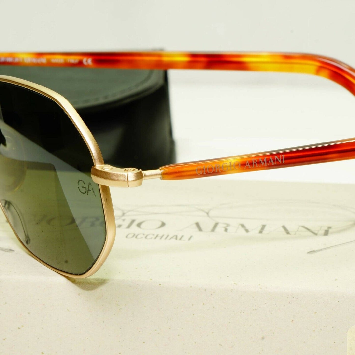 Authentic Giorgio Armani 1997 Vintage Sunglasses Gold Men Women 664 904/31