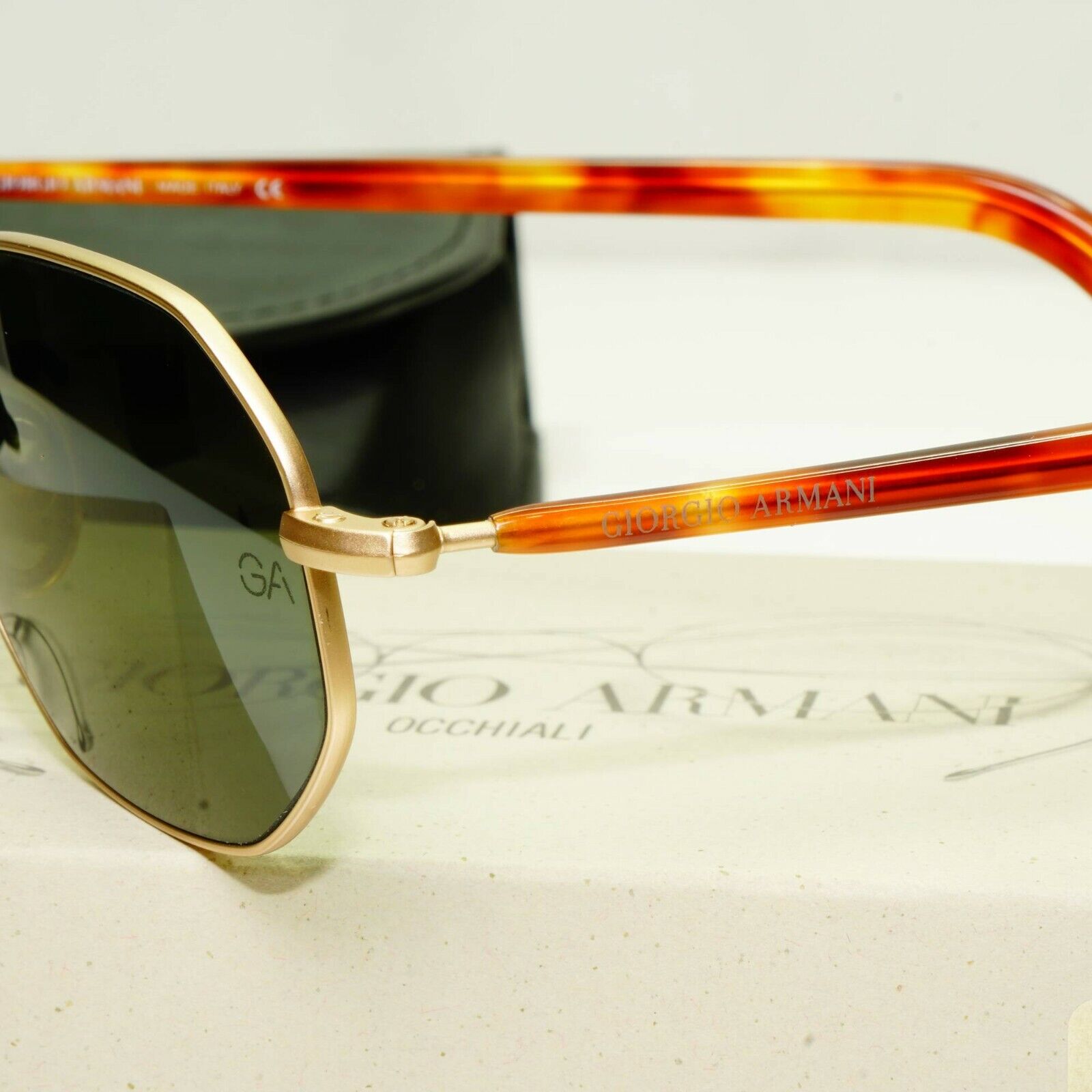 Authentic Giorgio Armani 1997 Vintage Sunglasses Gold Men Women 664 904/31
