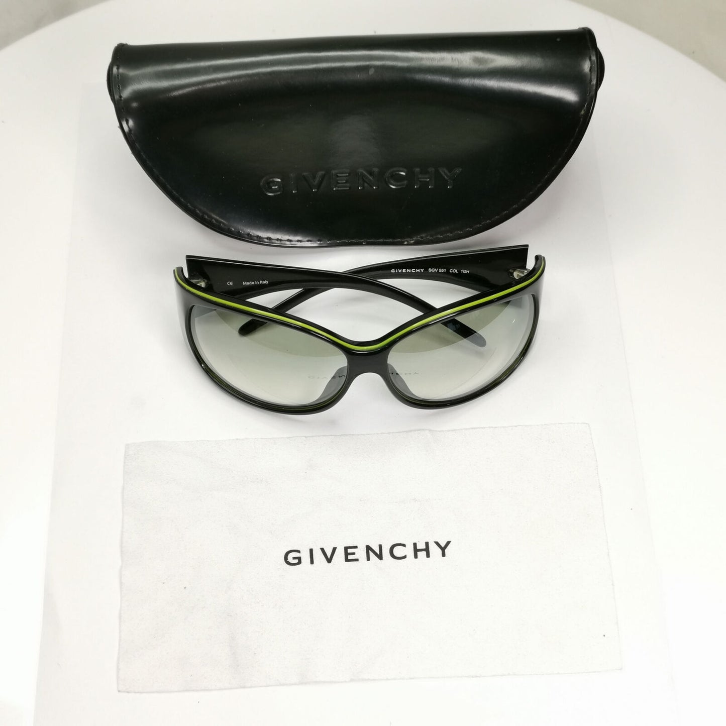 Givenchy Black Womens Vintage Designer Sunglasses SGV 551 1GH 36054