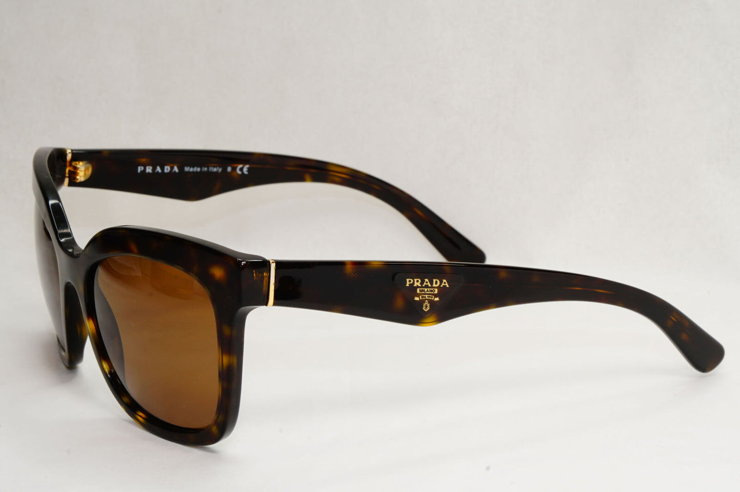 Prada Sunglasses 2015 Vintage Triangle Logo Square PR24QS SPR 24Q 2AU-3D0 130224