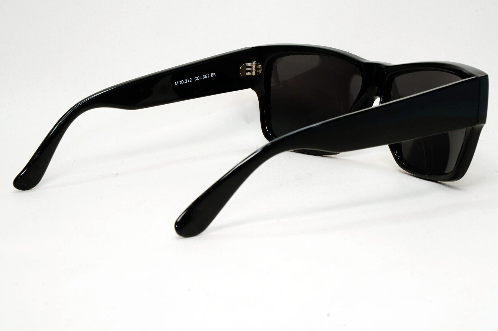 Gianni Versace Sunglasses 1993 Vintage Black Gold Medusa MOD 372 COL 852 091124
