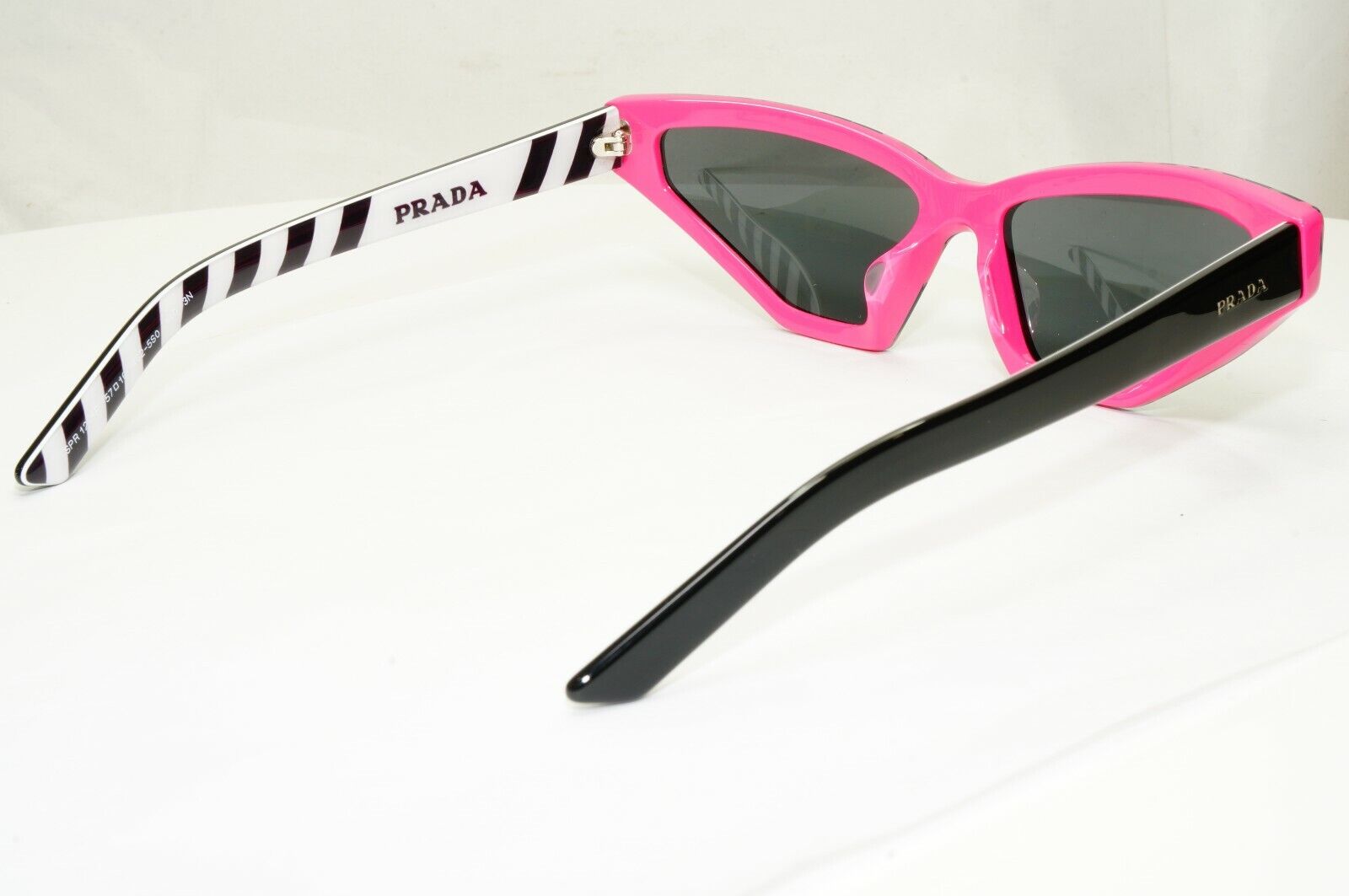 Prada Millenials Sunglasses Pink Black Green Fashion Blogger SPR 12V F 462-5S0