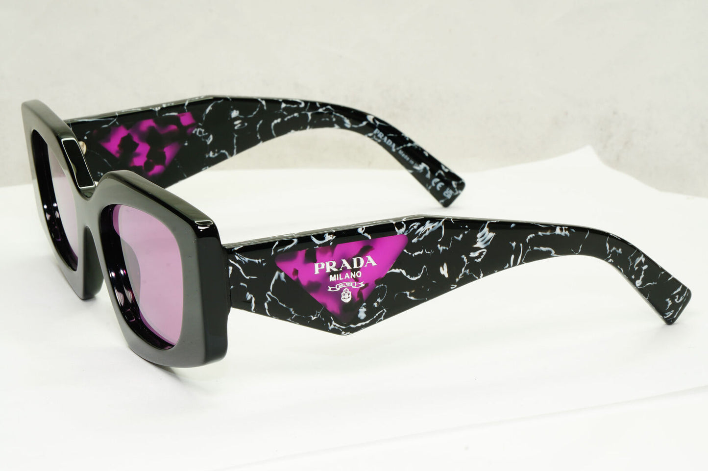 Prada Symbole Sunglasses Black Violet Marble Triangle PR15YS SPR 15Y 1AB-07Q