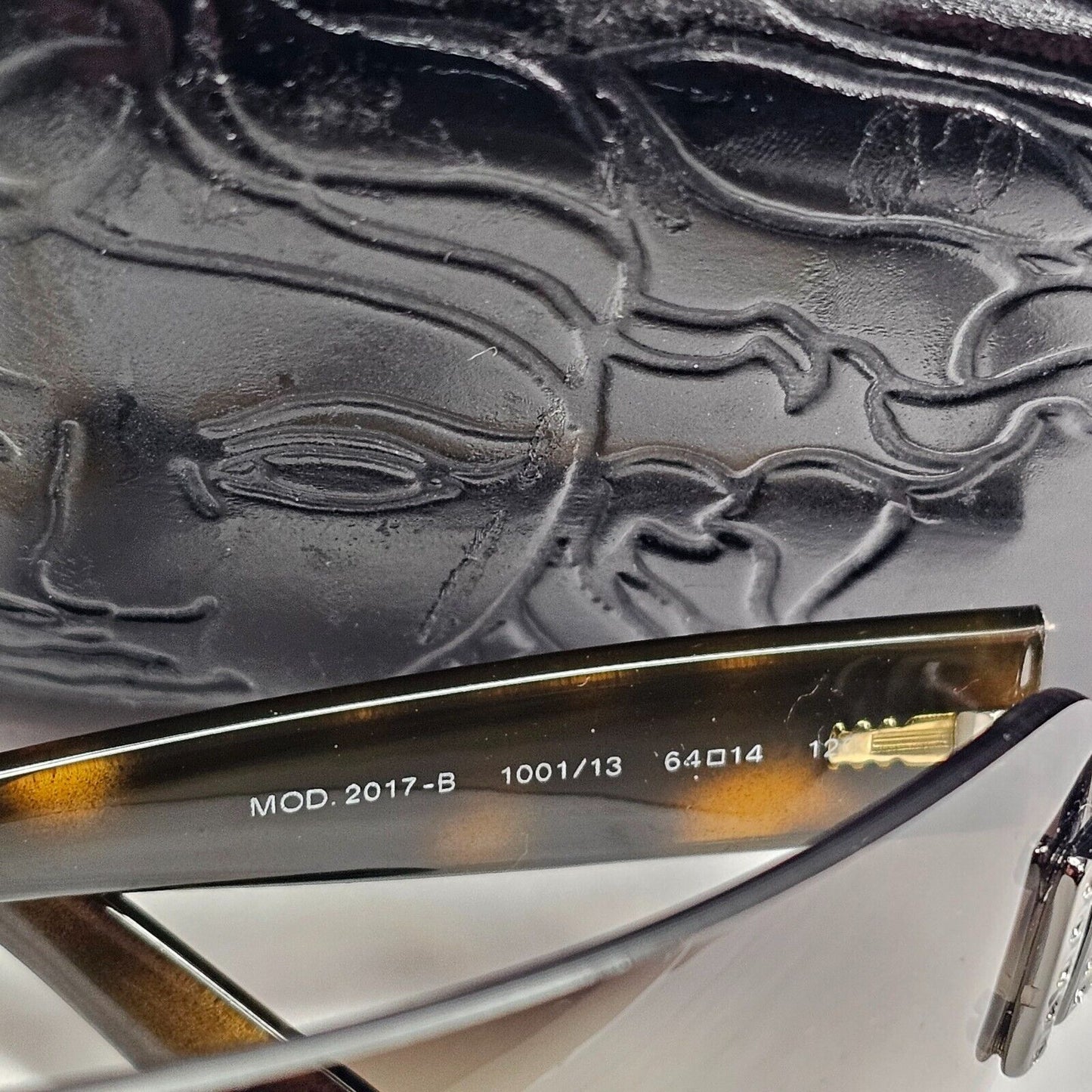 Versace Sunglasses 2004 Vintage Wrap Brown Gradient MOD 2017-B 1001/13 180324