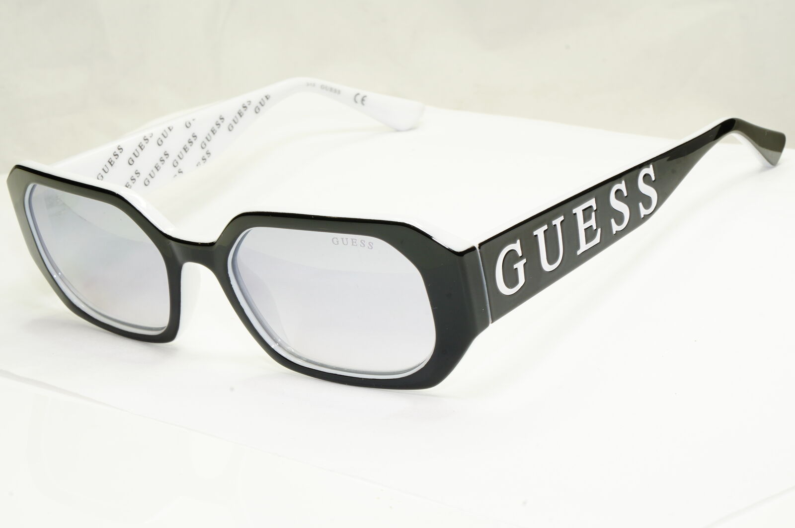 Authentic Guess Womens Black Silver Rectangle Big Logo Sunglasses GU 7694 01C
