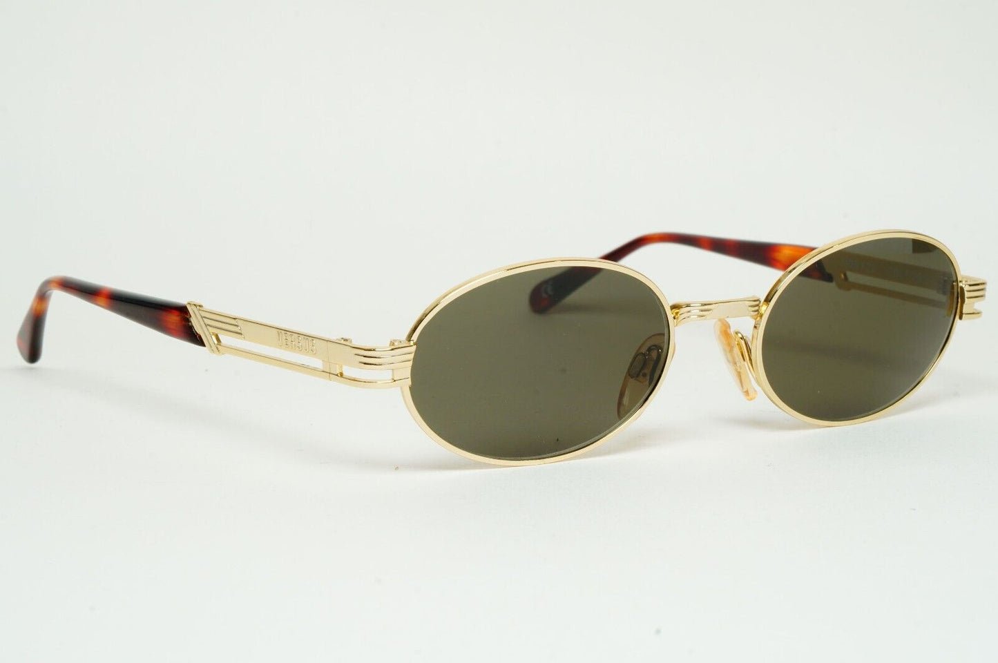 Versus Sunglasses 1996 by Gianni Versace Vintage Gold Oval MOD F22 COL 030