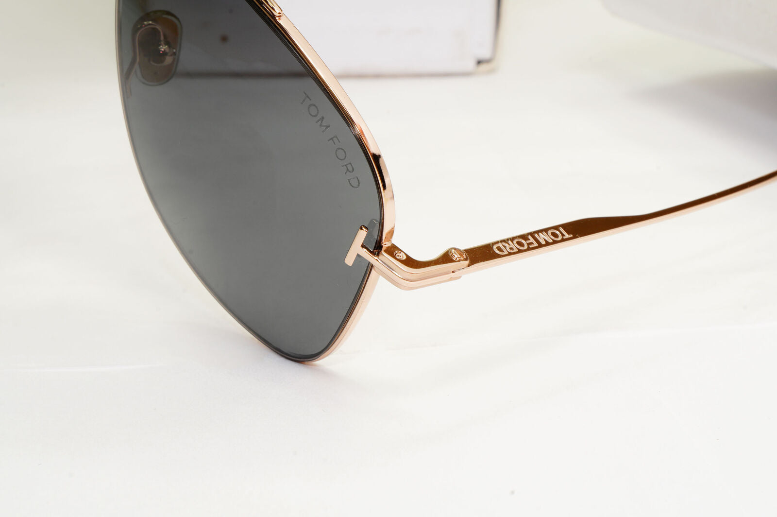 Tom Ford Sunglasses Jaden Gold Grey Metal Pilot Square FT1017 TF 1017 28A