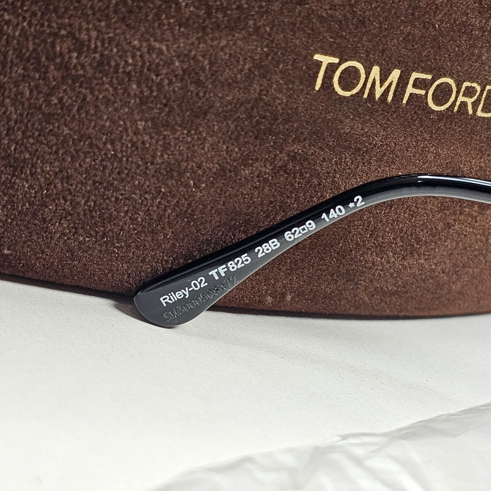 Tom Ford Sunglasses Riley-02 Gold Pilot Grey Gradient Metal FT0825 TF 825 28B