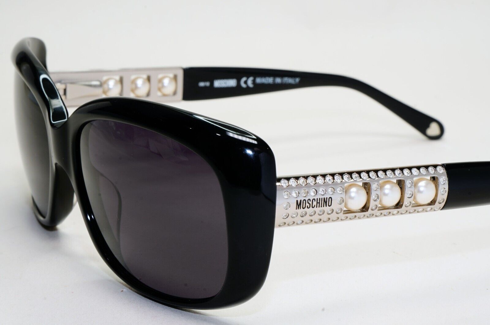 Moschino Sunglasses 2005 Vintage Black Silver Pearl Square MO572 01 101124