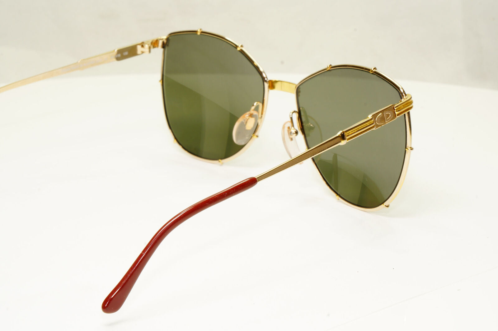 Dior Vintage Womens  Sunglasses Designer Austria 1990s Gold 2472 40 36221