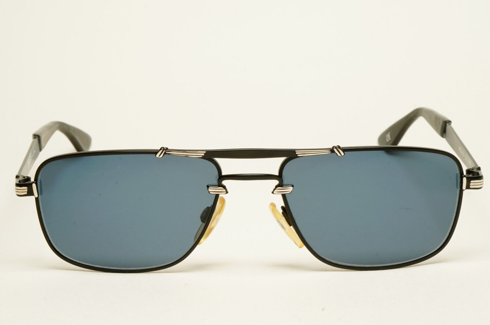 Versus Sunglasses 1996 by Gianni Versace Vintage Navigator Black MOD F04 COL 35M